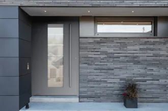 zewnętrzne drzwi wejściowe